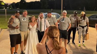 Packers surprise wedding in Minnesota.