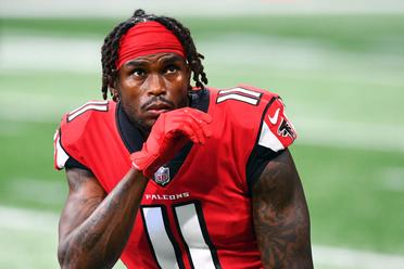 PFF on X: Julio Jones is signing a one-year deal with the Tampa