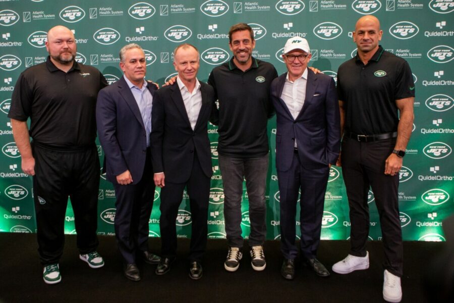 Aaron Rodgers, Woody Johnson, New York Jets