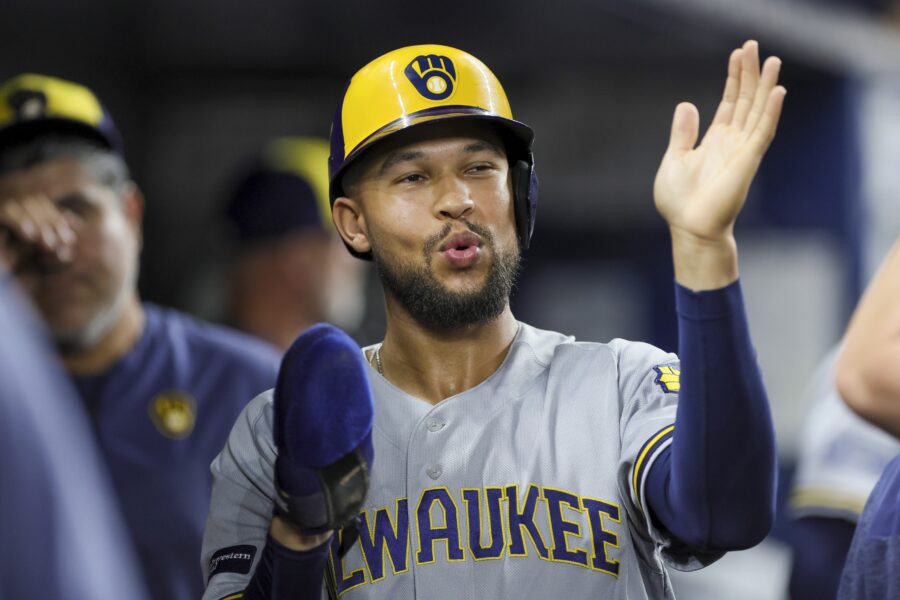Milwaukee Brewers: 13 Things To Know About The 12 Run Inning Against The Miami Marlins 1 Milwaukee Brewers, Brewers News, Brewers vs Marlins