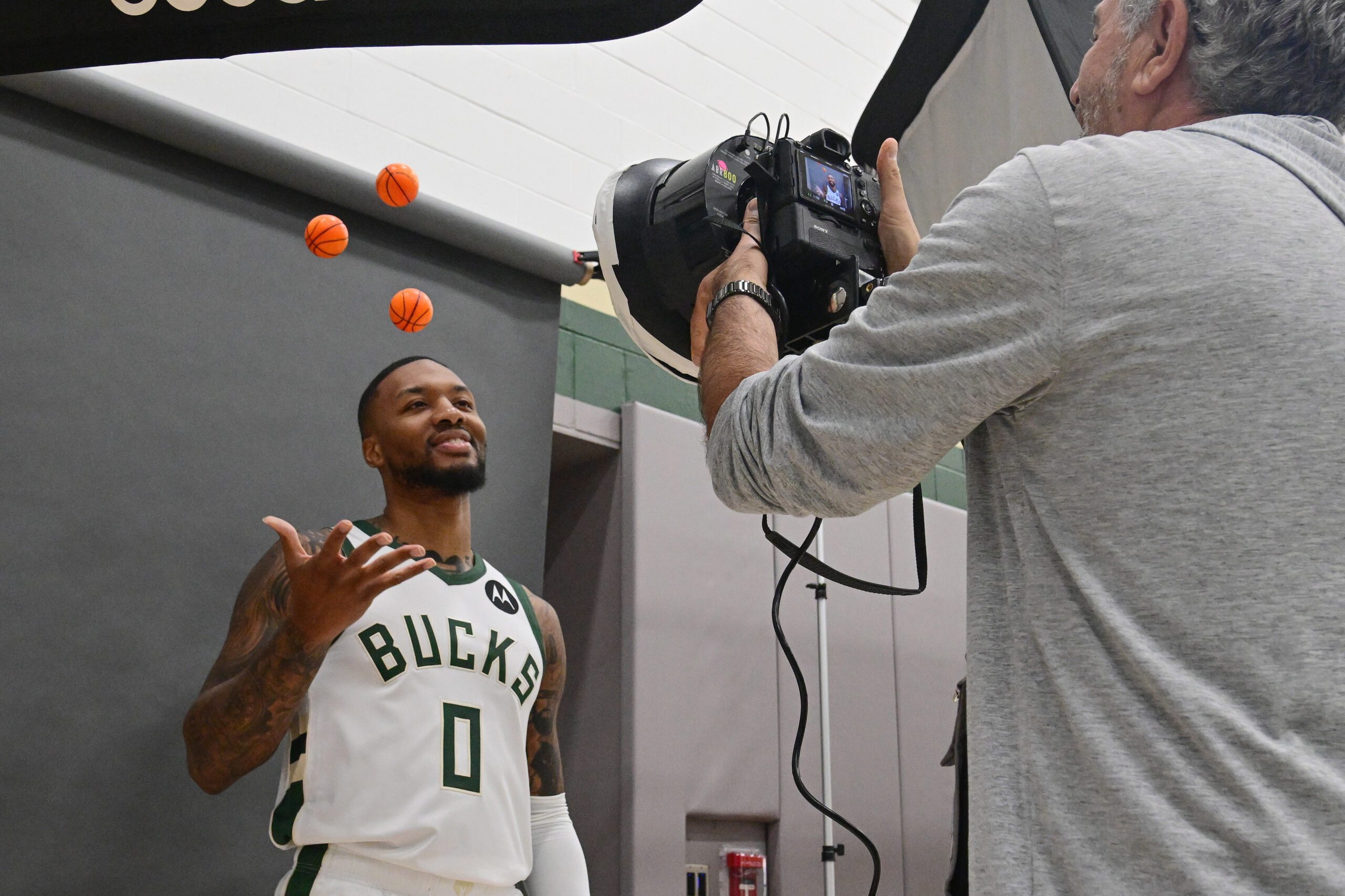 Milwaukee Bucks: Ex-NBA Enforcer Says Damian Lillard Should be Grateful For Joining 1 USATSI 21555025 1 scaled
