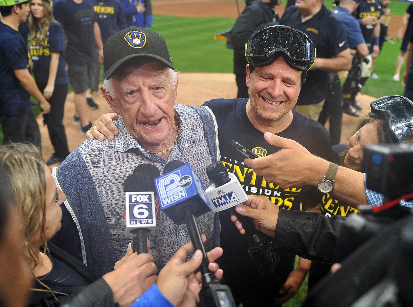 Sep 26, 2023; Milwaukee, Wisconsin, USA; Milwaukee Brewers announcer Bob Uecker and Milwaukee Brewers Chairman and Principal Owner Mark Attanasio speak to the media after clinching the National League Central at American Family Field. Mandatory Credit: Michael McLoone-USA TODAY Sports