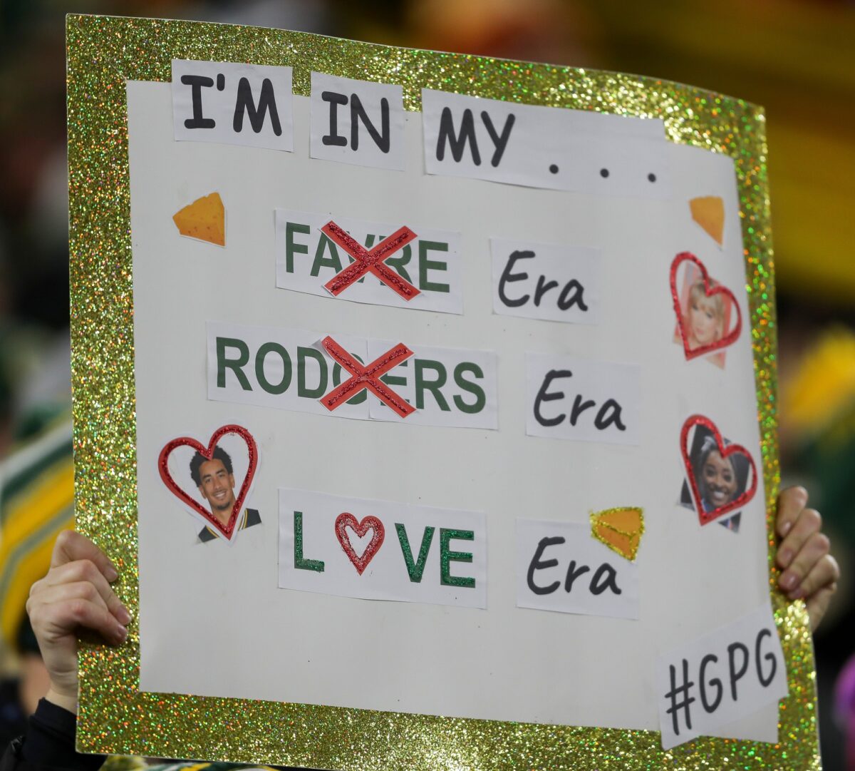 Green Bay Packers fans are supportive (finally) of Jordan Love