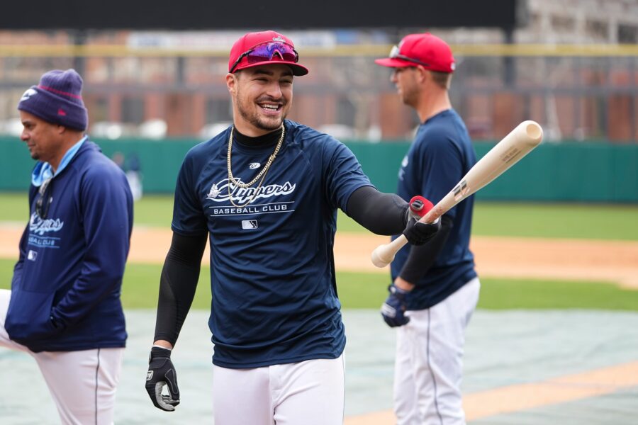 Milwaukee Brewers: 1 sleeper candidate if Joey Ortiz misses substantial time 1 Milwaukee Brewers, Brewers News, Brewers Rumors, Raynel Delgado