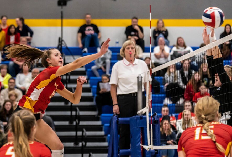 Wisconsin Badgers, Badgers Volleyball, Kristen Simon, Madison Quest, Gatorade Player of the Year