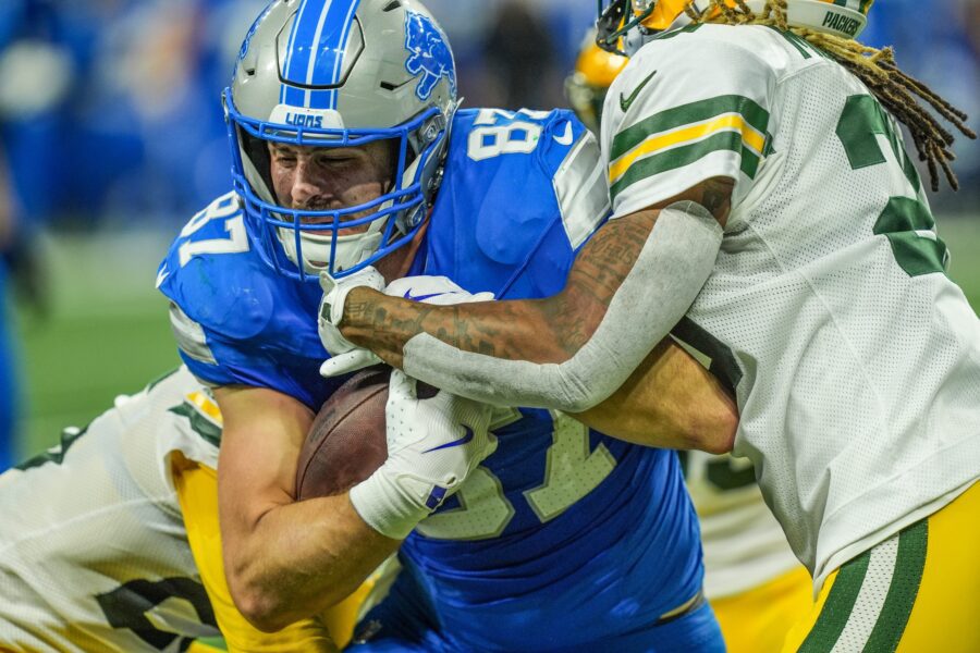 Detroit Lions tight end Sam LaPorta (87) makes a catch before being tacked by Green Bay Packers cornerback Keisean Nixon (25) and safety Xavier McKinney (29) during the Thursday Night Football game at Ford Field in Detroit on Thursday, Dec. 5, 2024. Detroit Lions tight end Sam LaPorta (87) makes a catch before being tacked by Green Bay Packers cornerback Keisean Nixon (25) and safety Xavier McKinney (29) during the Thursday Night Football game at Ford Field in Detroit on Thursday, Dec. 5, 2024. © Kimberly P. Mitchell / USA TODAY NETWORK via Imagn Images