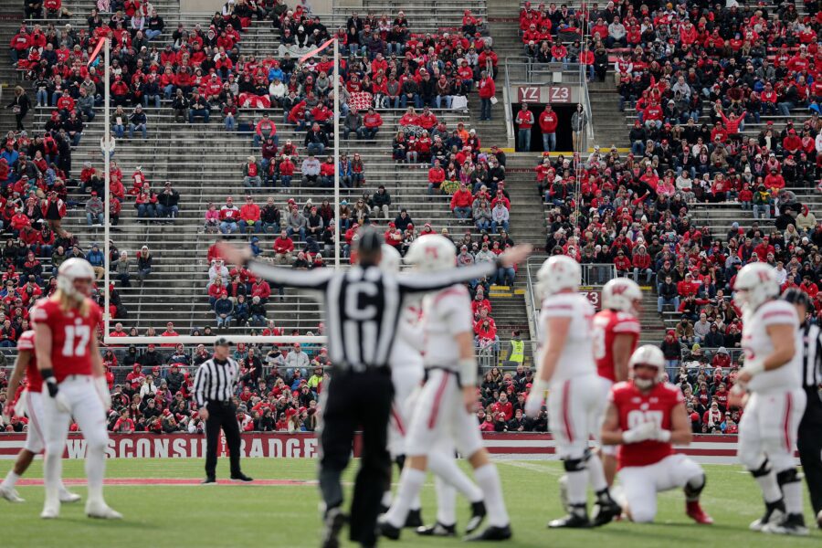 Wisconsin Badgers fans