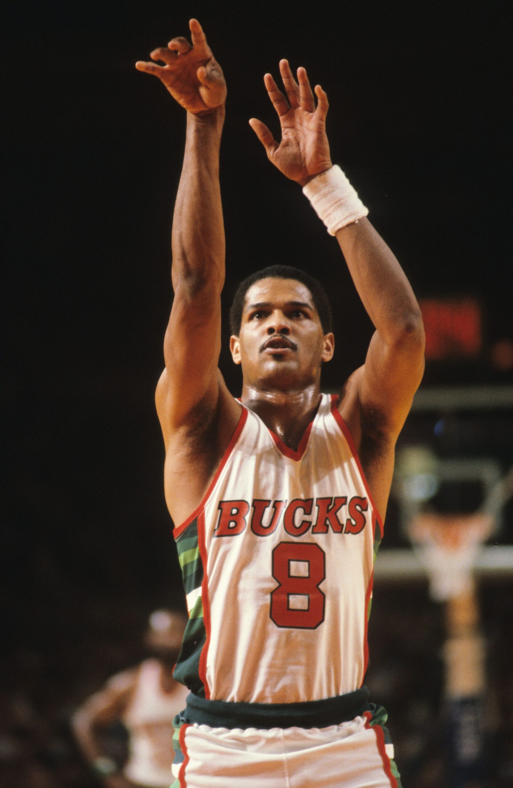 Milwaukee Bucks, Marques Johnson