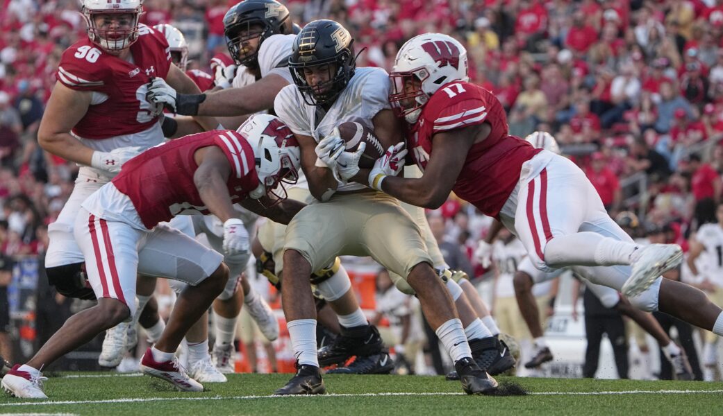 Former Wisconsin Badgers CB Max Lofy