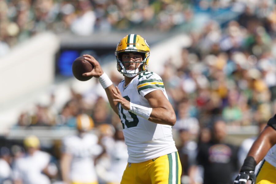 Oct 27, 2024; Jacksonville, Florida, USA; Green Bay Packers quarterback Jordan Love (10) throws a pass against the Jacksonville Jaguars during the first quarter at EverBank Stadium. Mandatory Credit: Morgan Tencza-Imagn Images