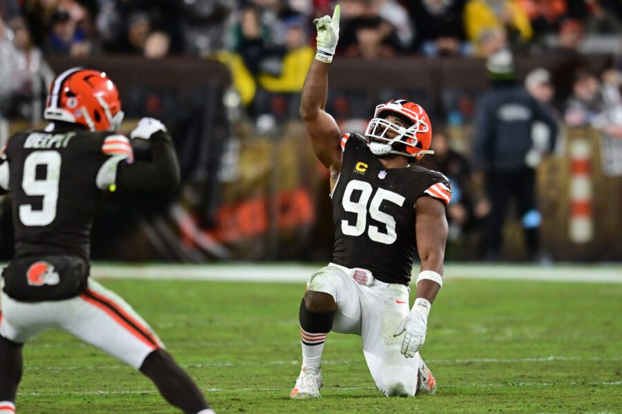 Cleveland Browns, Myles Garrett, Green Bay Packers