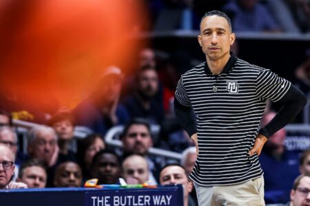 Marquette Golden Eagles coach Shaka Smart