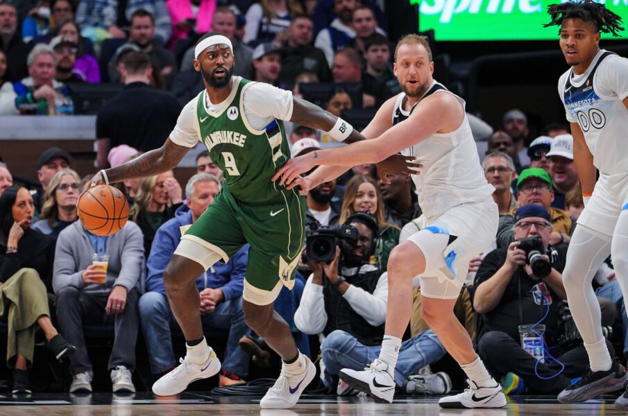 Milwaukee Bucks Bobby Portis