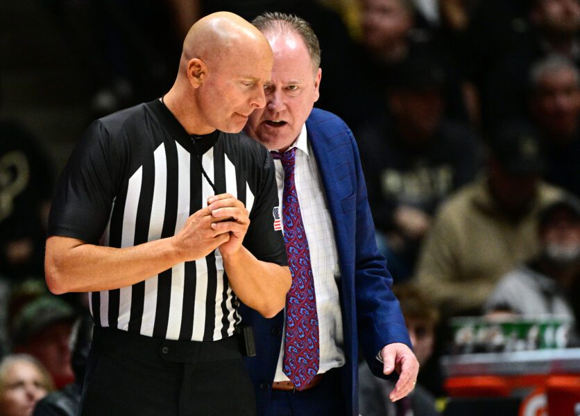 Wisconsin Badgers coach Greg Gard