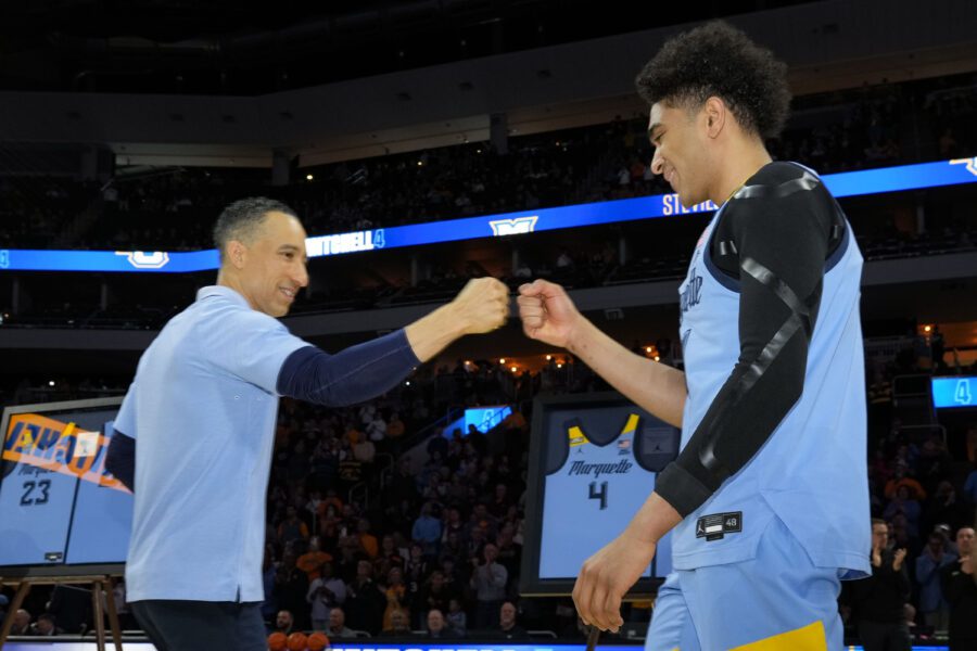 Stevie Mitchell, Shaka Smart