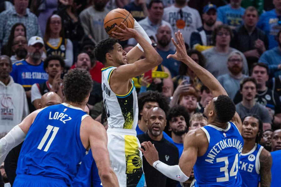 Giannis Antetokounmpo, Tyrese Haliburton