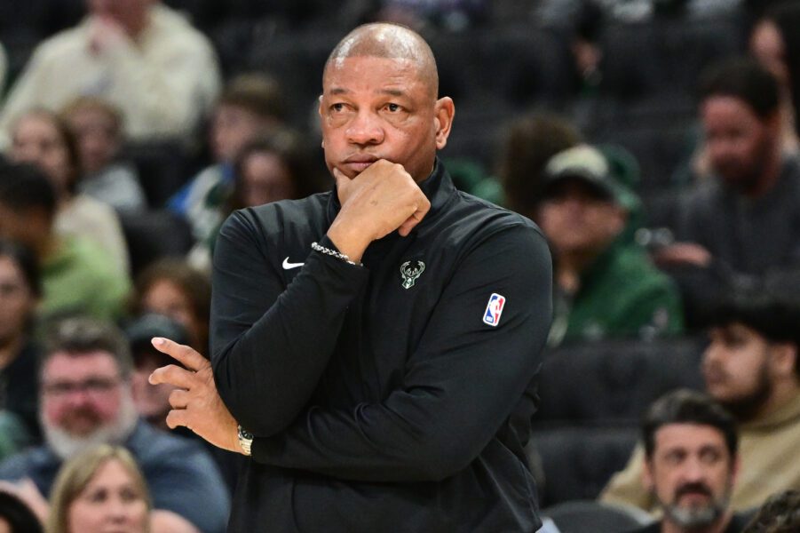 Milwaukee Bucks coach Doc Rivers Giannis Antetokounmpo