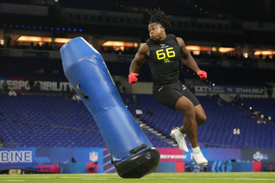 Green Bay Packers: 4th-Rounder Barryn Sorrell Excited for Training Camp Family Night, Already Impressed by Spectator Turnout 1 Green Bay Packers 124th pick Barryn Sorrell, Packers training camp
