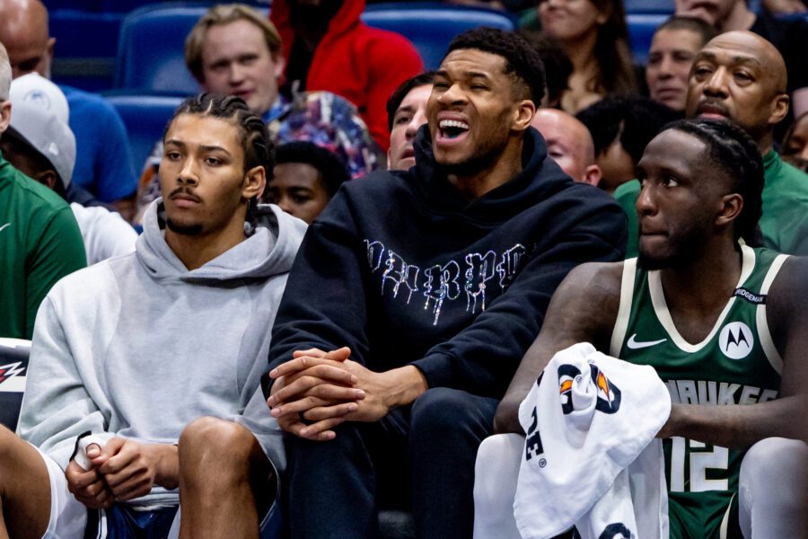 Giannis Antetokounmpo An Inspiration for Former 3rd Overall Pick Shakira Austin of WNBA, Hopes She Can Use Her Physicality Better 1 Milwaukee Bucks, Giannis Antetokounmpo