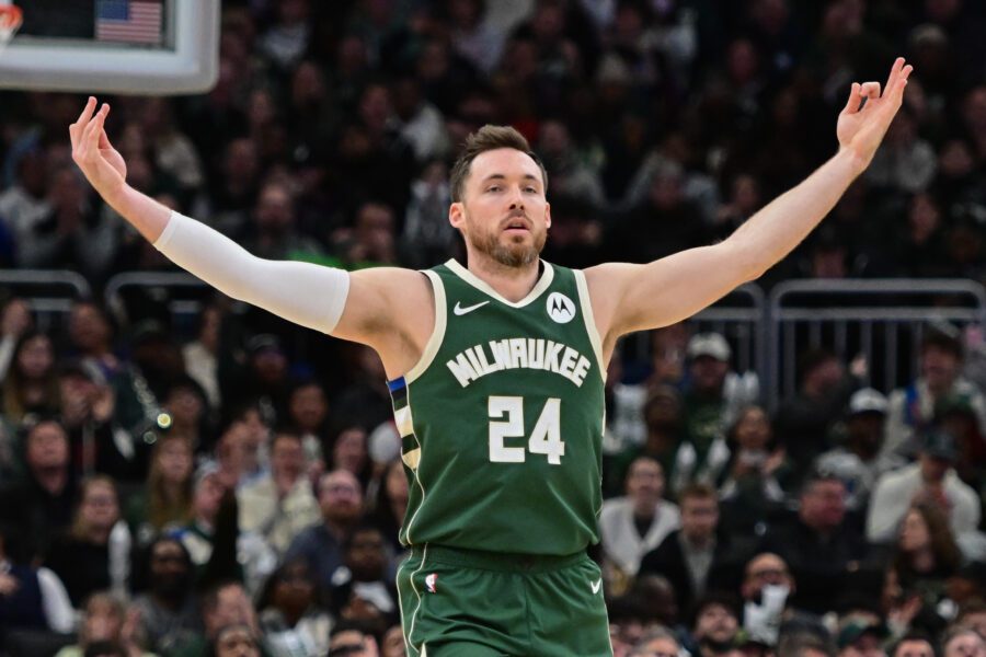 Milwaukee Bucks: Pat Connaughton Revelals He Almost Left Team For Baseball; Happy How Career Turned Out After His 7 Seasons in Wisconsin 1 Pat Connaughton, Milwaukee Bucks
