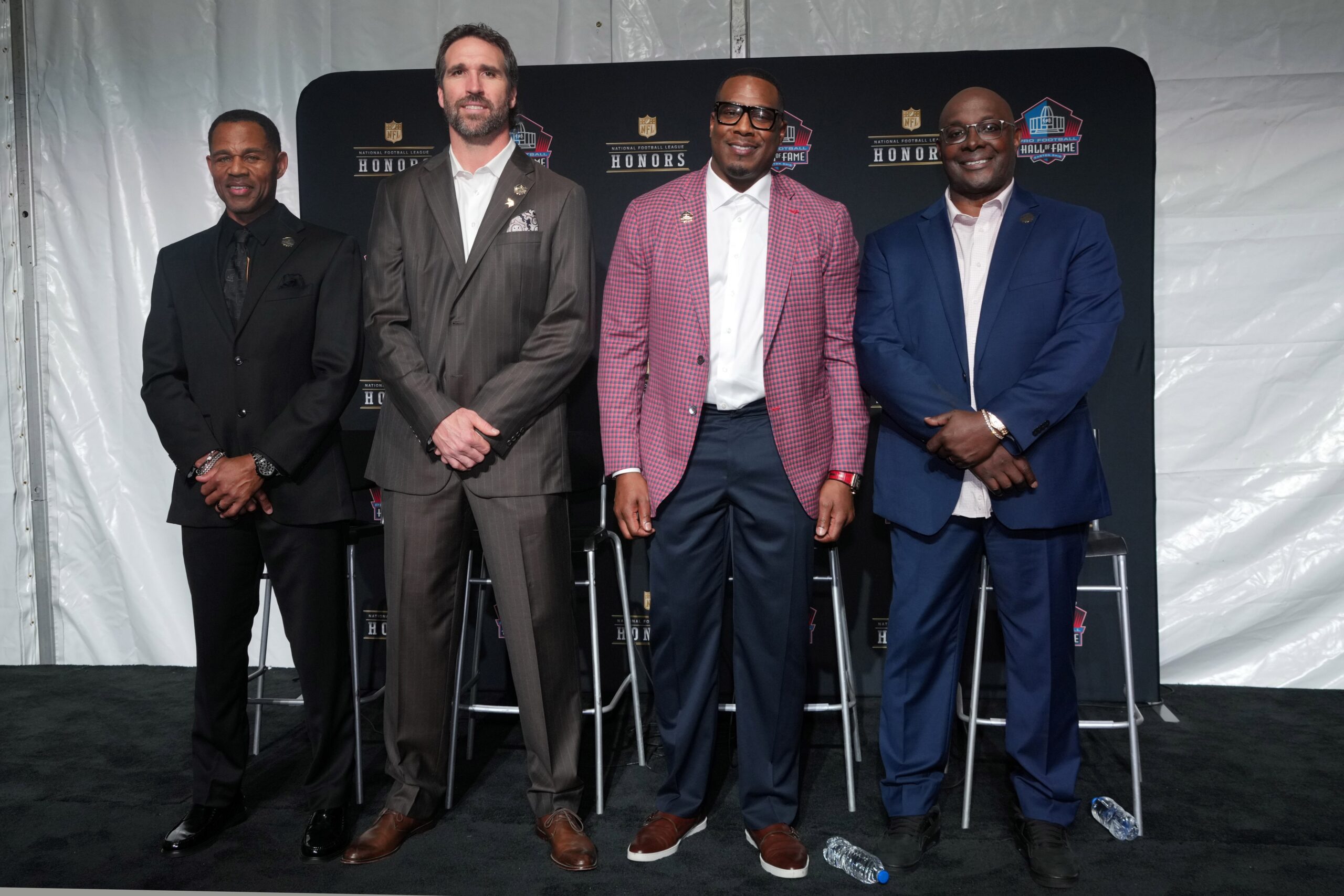 Green Bay Packers: Sterling Sharpe to Receive Touching Tribute Before Hall of Fame Induction 3 Green Bay Packers: Sterling Sharpe To Receive Touching Tribute Before 2025 Hall Of Fame Induction