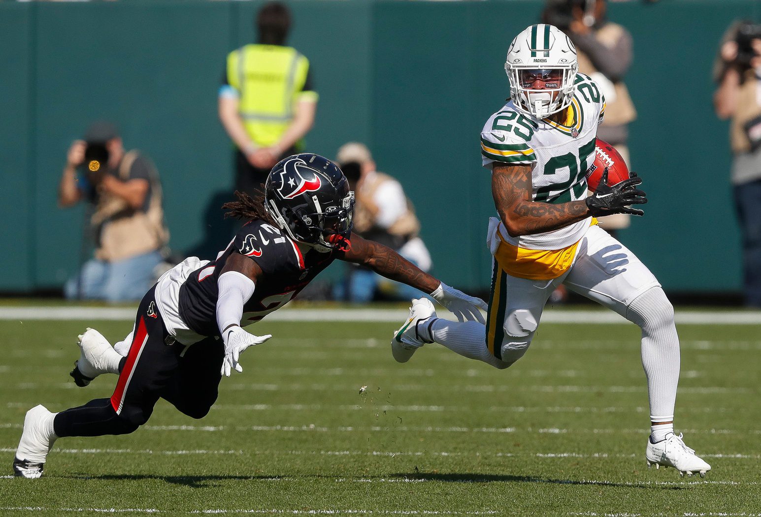 Green Bay Packers: Jordan Love Reacts to Keisean Nixon's Post That Includes Subtle Shot at ‘Bench Players’ 1 Green Bay Packers, Keisean Nixon