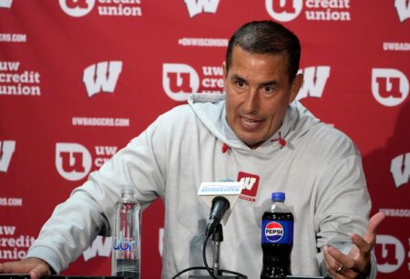 Wisconsin Badgers head coach Luke Fickell