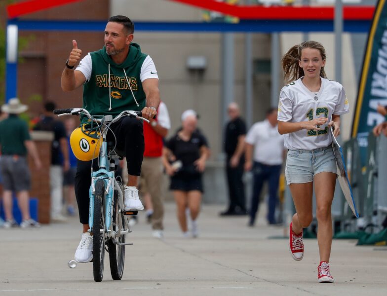 Packers' Unheralded Rookie Surging Up Depth Chart, Pushing for First-Team Reps 2 Green Bay Packers, Matt LaFleur
