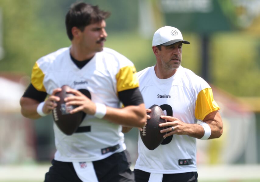 Pittsburgh Steelers: Safety Who Said Aaron Rodgers Should Retire Has A Change of Heart on 4-Time MVP Now That They Are Teammates 3 Pittsburgh Steelers, Aaron Rodgers