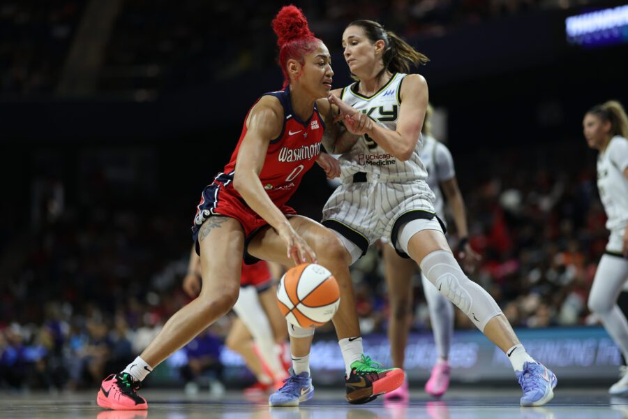 Giannis Antetokounmpo An Inspiration for Former 3rd Overall Pick Shakira Austin of WNBA, Hopes She Can Use Her Physicality Better 2 USATSI 26737040