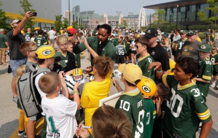 Green Bay Packers linebacker Quay Walke