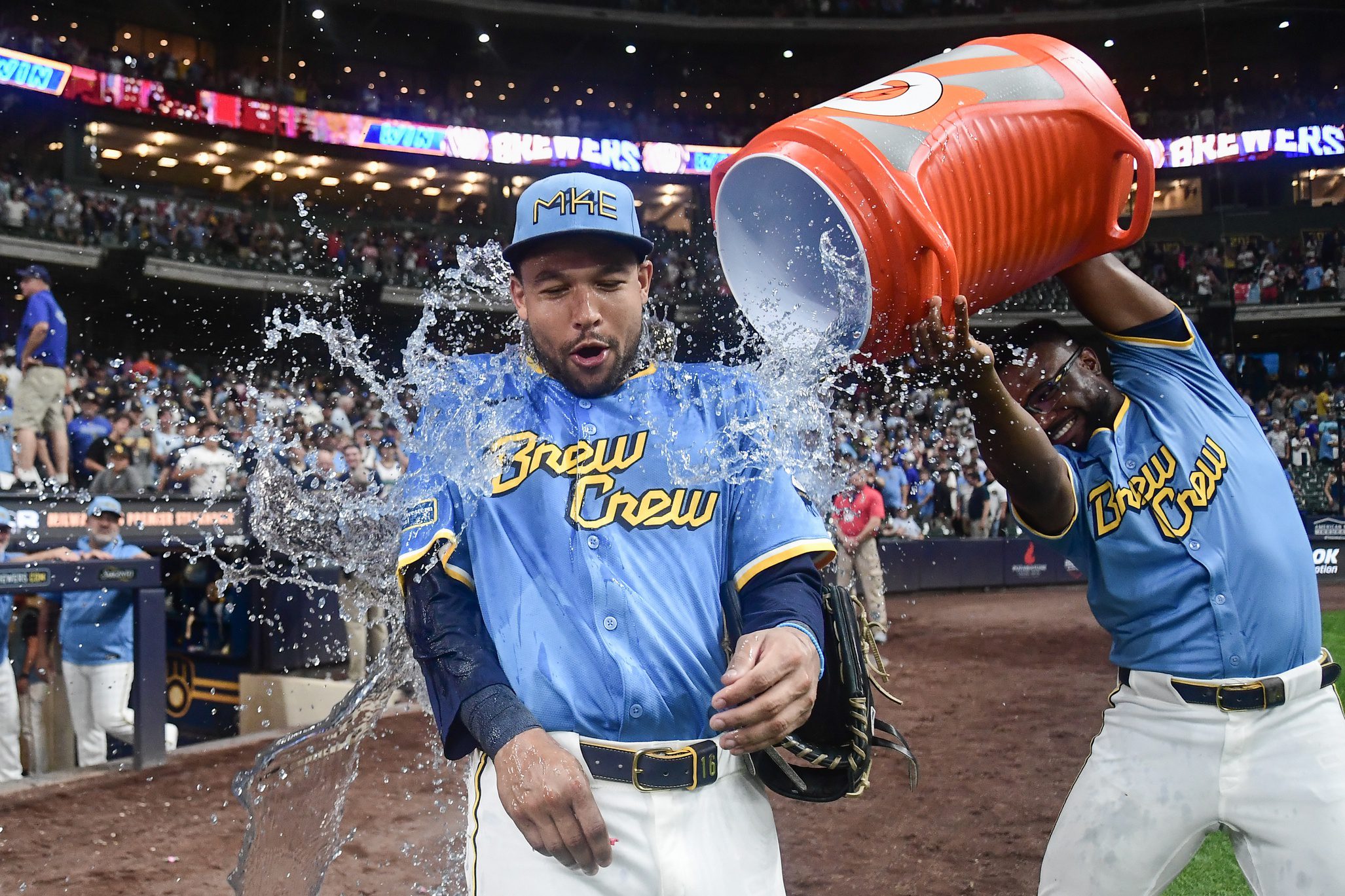 Milwaukee Brewers: Brandon Woodruff Strongly Dismisses Notion After Close Call vs. Mets 3 Milwaukee Brewers center fielder Blake Perkins (16).