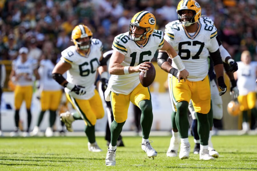 Green Bay Packers quarterback Sean Clifford (16).