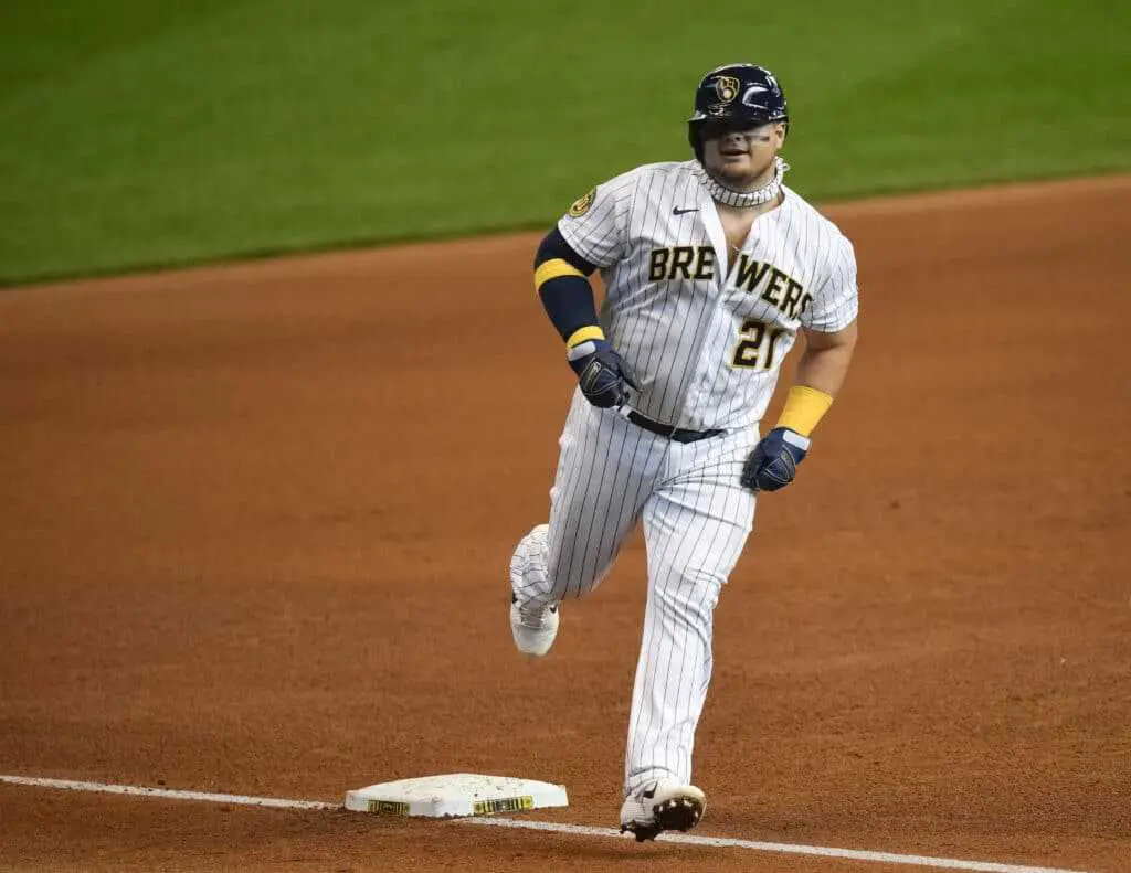 Brewers managing playing time for Rowdy Tellez, Keston Hiura