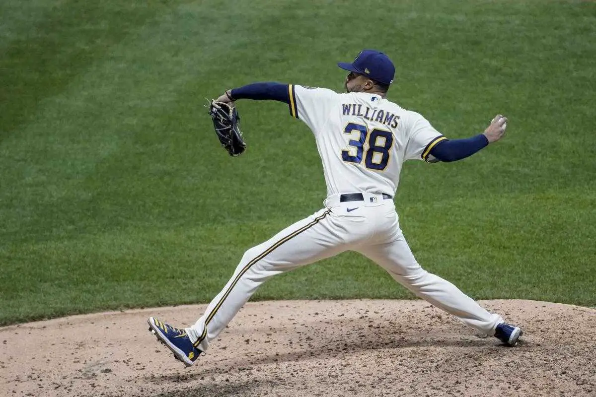 Brewers Star Devin Williams Breaks Hand Punching Wall, Out For