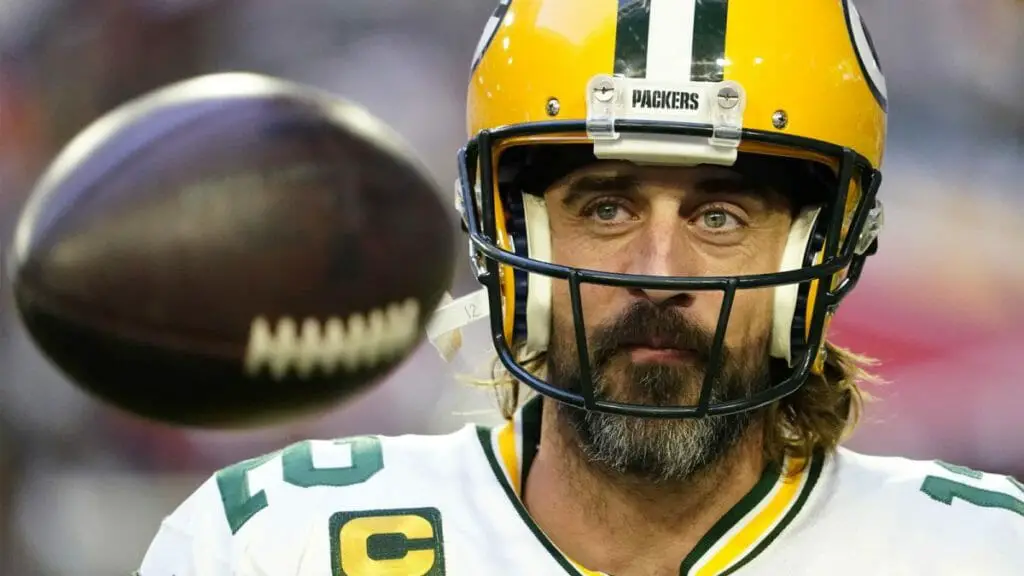 211105 Aaron Rodgers face