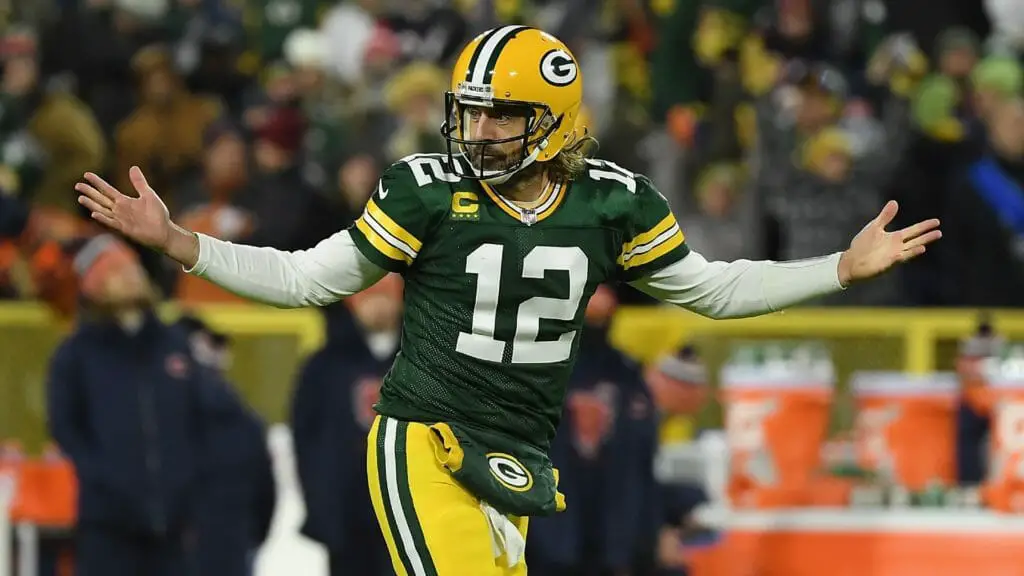 5692 packers vs bears final score results aaron rodgers throws 4 tds to take down chicago on snf sporting news