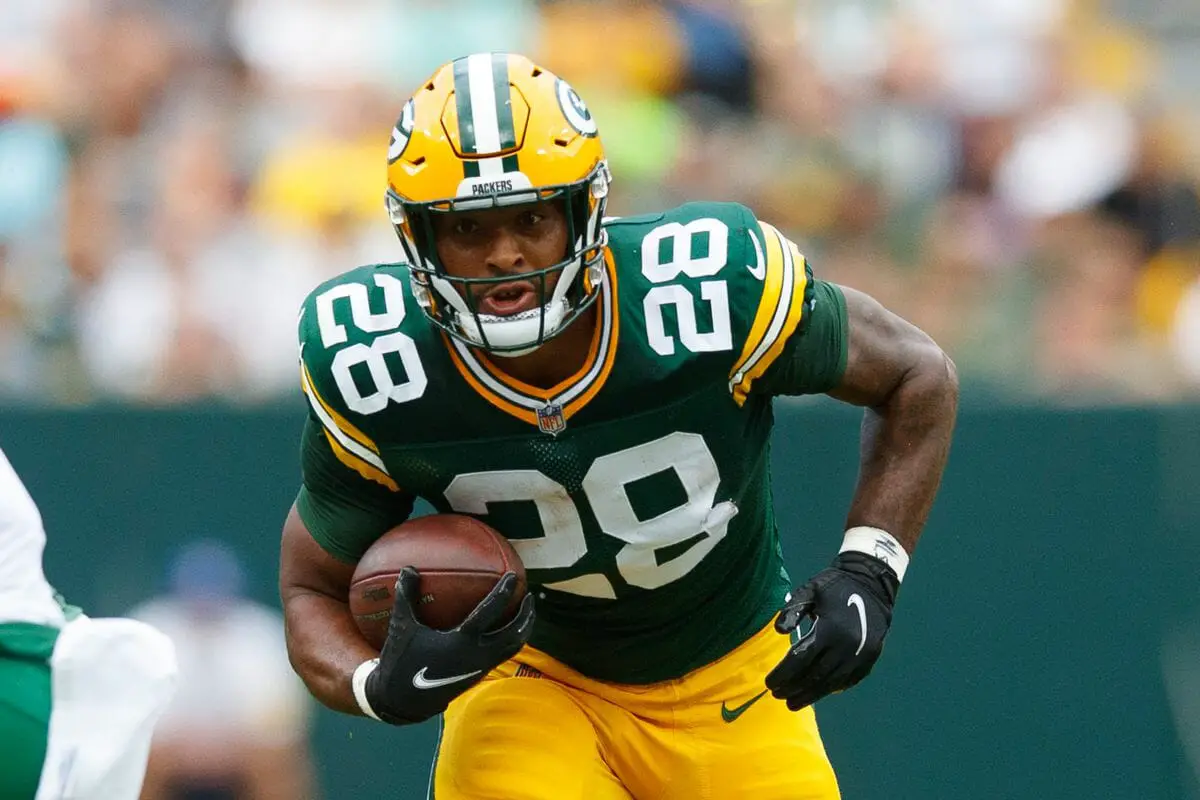 AJ Dillon Surprises Fans at Lambeau Field on Stadium Tour