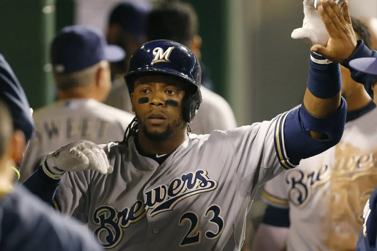 Former Milwaukee Brewers Infielder Named Gold Glove Finalist At 2 Positions.