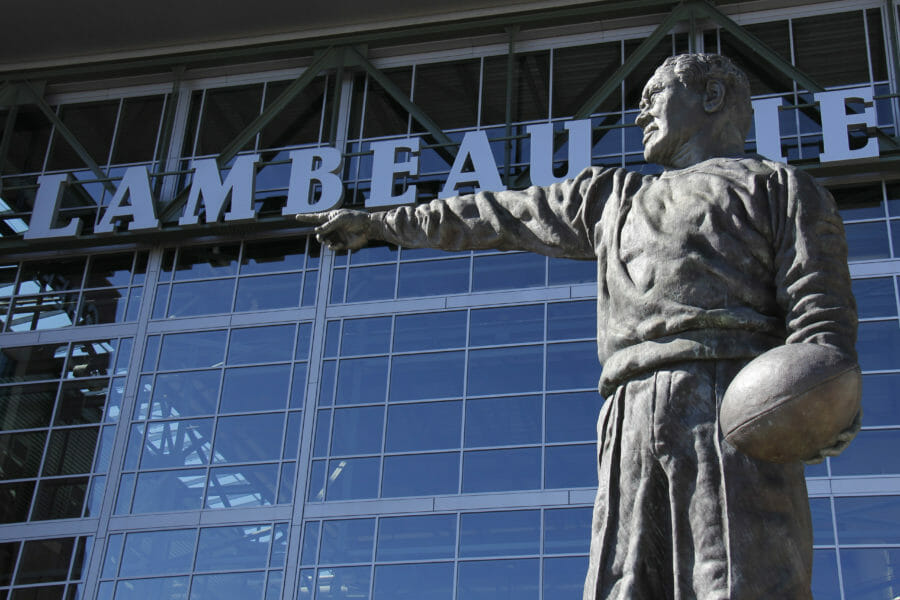 Green Bay Packers Lambeau Field Statue