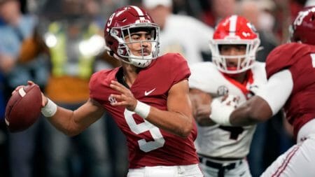 bryce young alabama quarterback nfl scouts