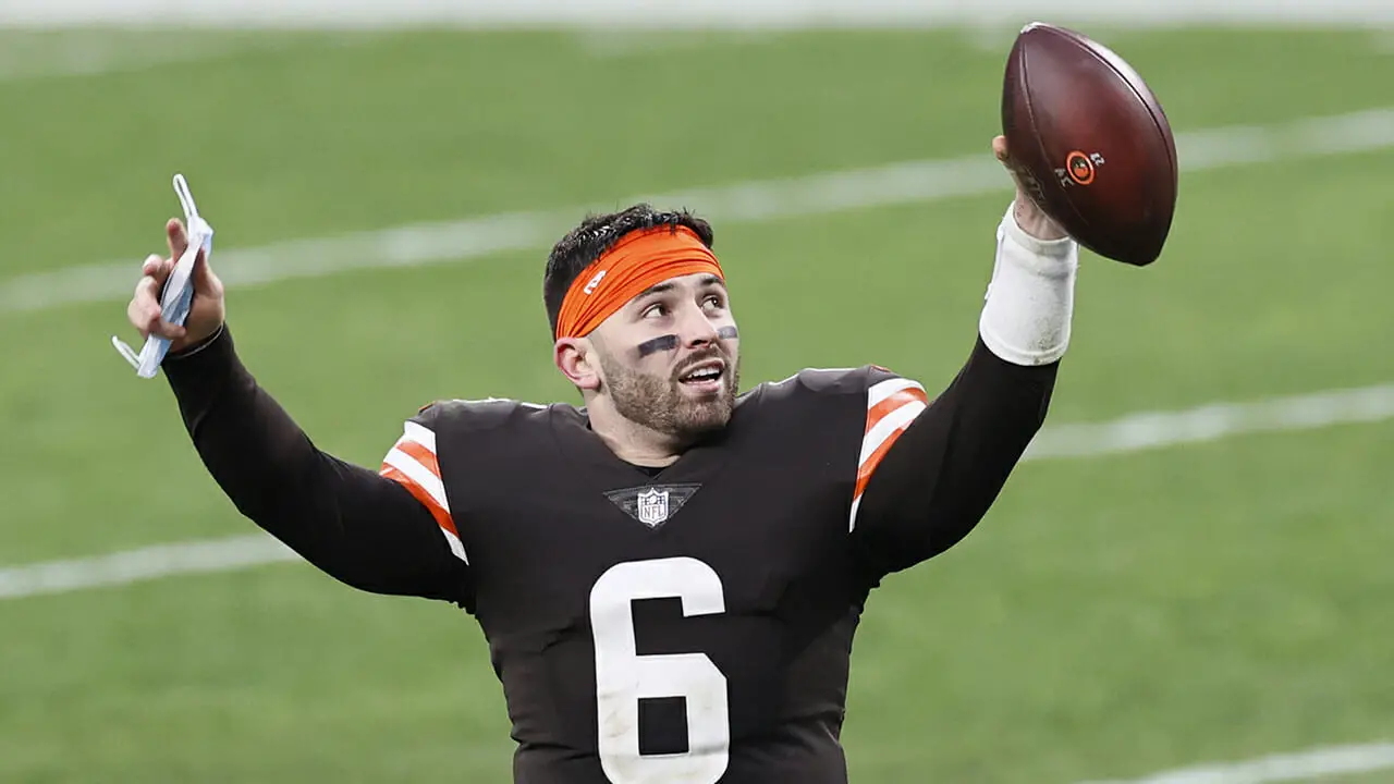 Browns Trade Former Top Pick Baker Mayfield to Panthers
