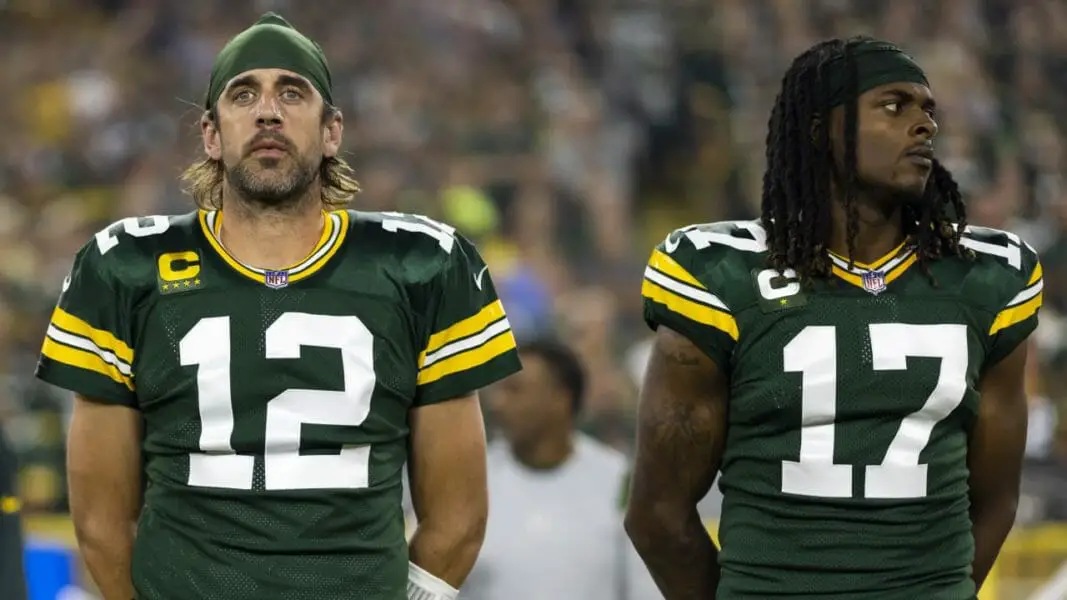 Aaron Rodgers and Davante Adams standing side by side pregame John Kuhn