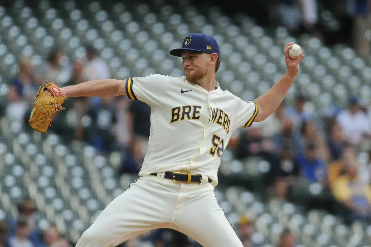 Counsell's Confusing Late-Game Decisions Sink the Brewers