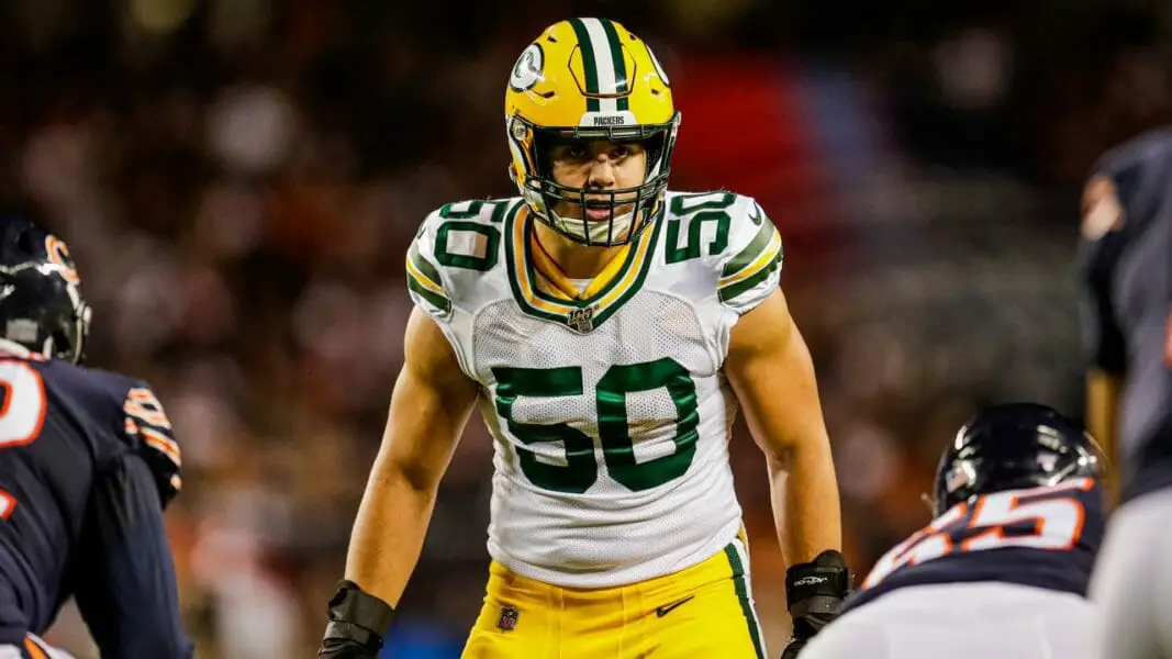 Should the Green Bay Packers re-sign Blake Martinez?