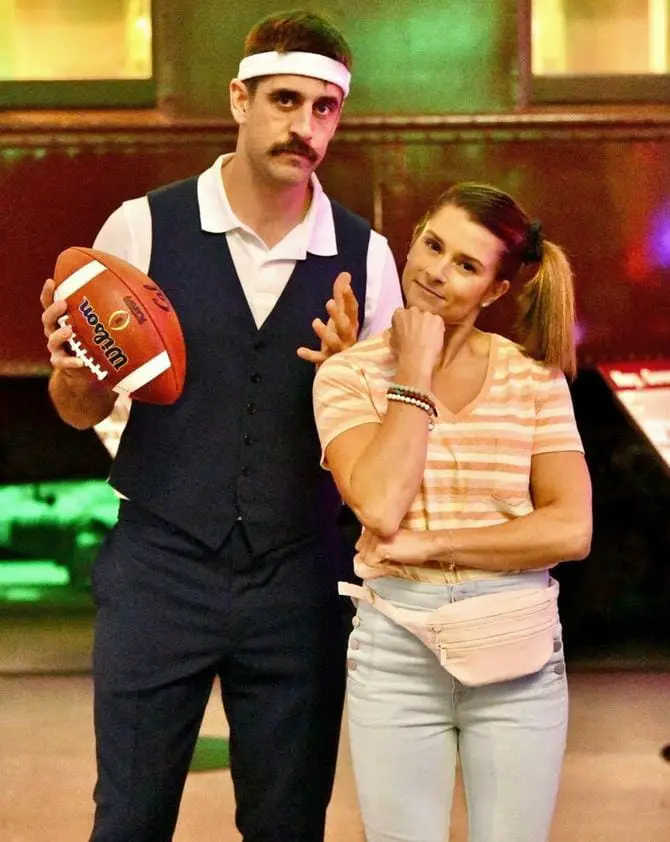 Aaron Rodgers dressed up as Uncle Rico from Napoleon Dynamite