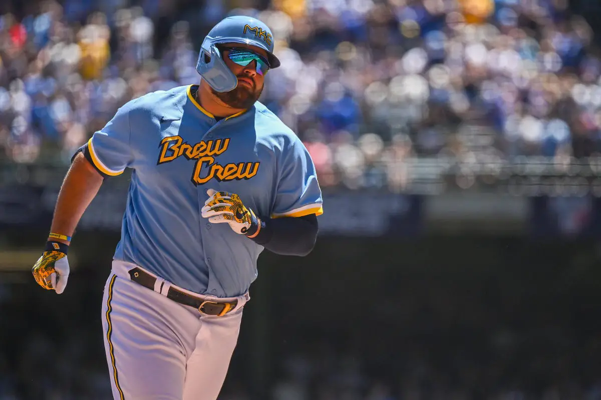 Rowdy Tellez is positioned for a breakout season in 2023 - Brew Crew Ball