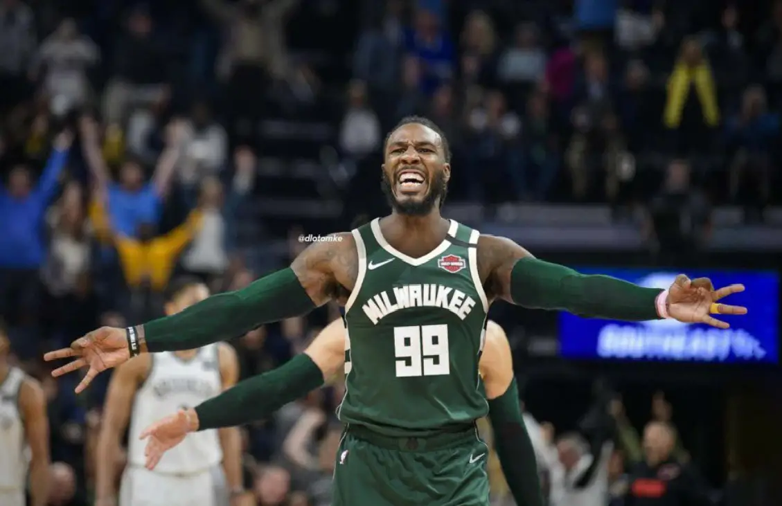 The pros and cons of the Milwaukee Bucks trading for Jae Crowder