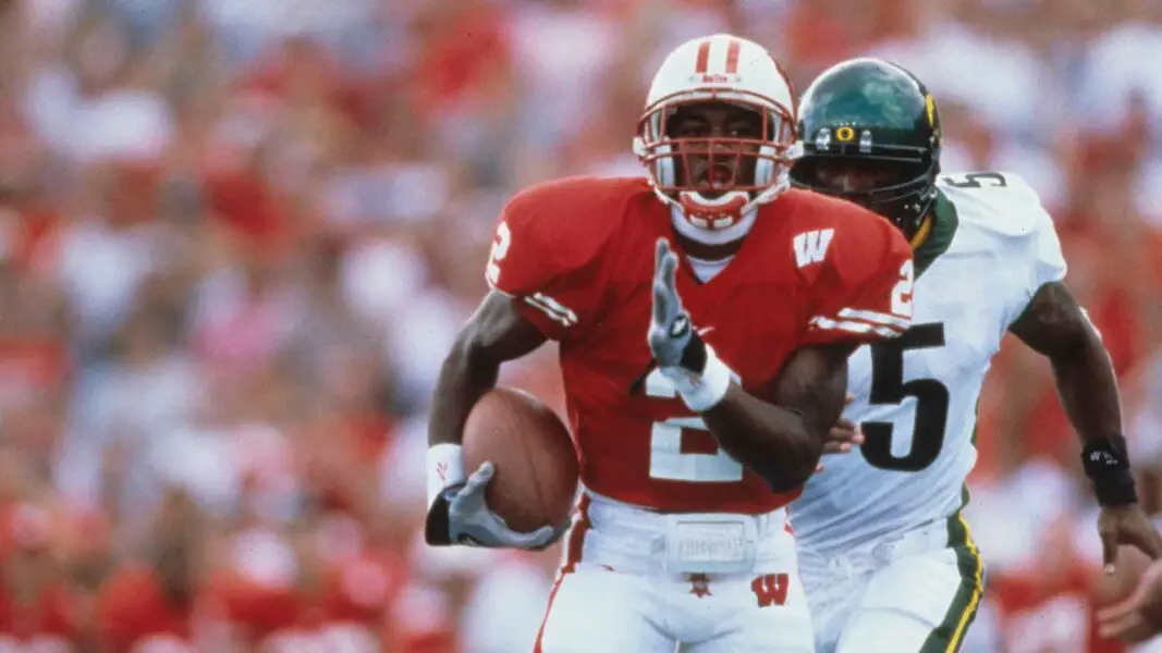 Top 5 cornerbacks of all time Wisconsin Badgers