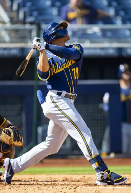 Brewers prospect Corey Ray